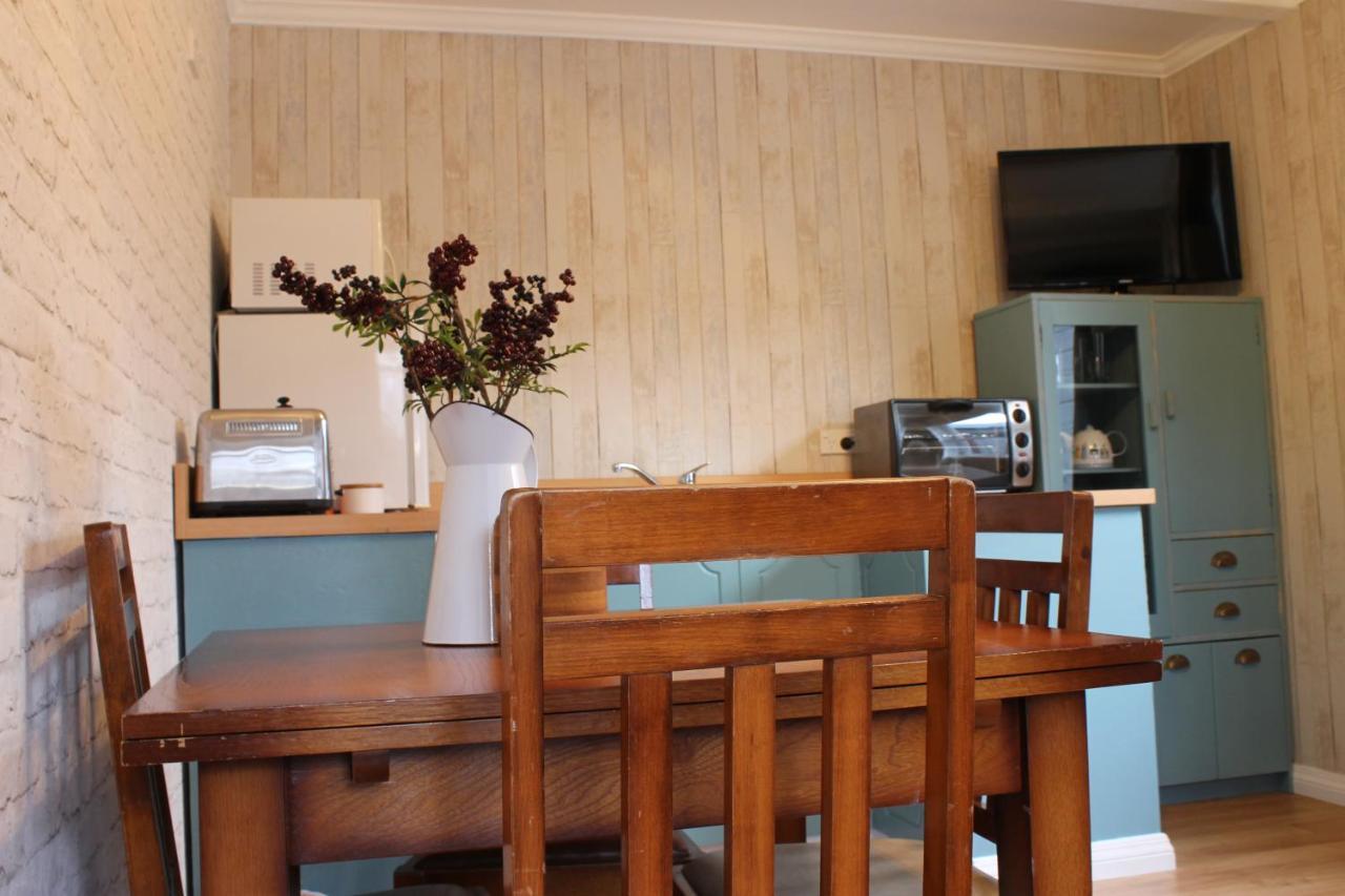 Jailbreak Cottage Accommodation Lawrence Экстерьер фото
